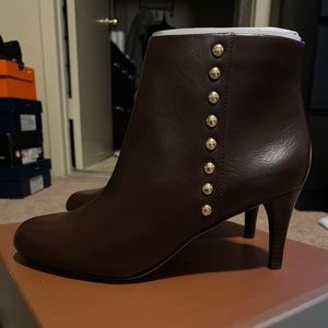 COACH Hickory Soft Shine Calf